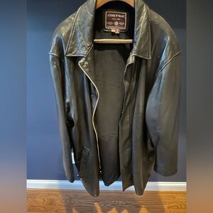 Andrew Marc 100% leather long men’s coat sz XL